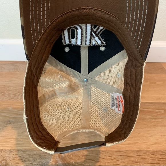 University of Kentucky Wildcats Brown Tan Camo Snapback Trucker Hat - Picture 8 of 11